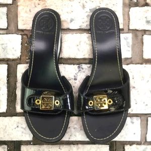 Tory Burch Black Patent Leather Logo Accent Studded Platform Slide Sandals 8
